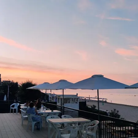 Internazionale Hotel Marotta