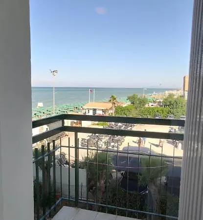 Internazionale Szálloda *