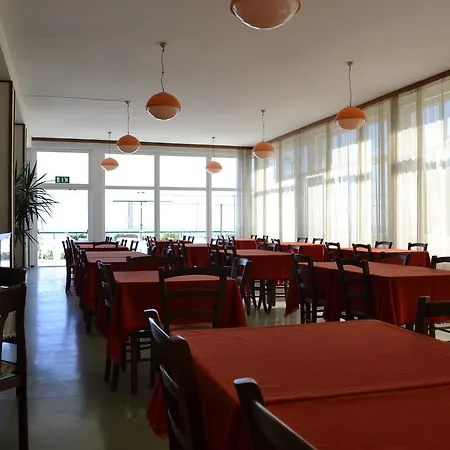 Szálloda Internazionale *